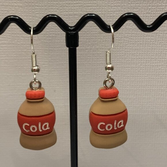 Cola Earring, Soda Earring, Pop Earring, Funny Food Earring, Gift Idea, Drink - Picture 4 of 7